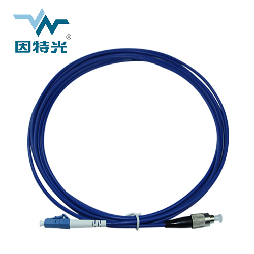 FC/UPC-LC/UPC 单模单芯铠装3.0mm PVC